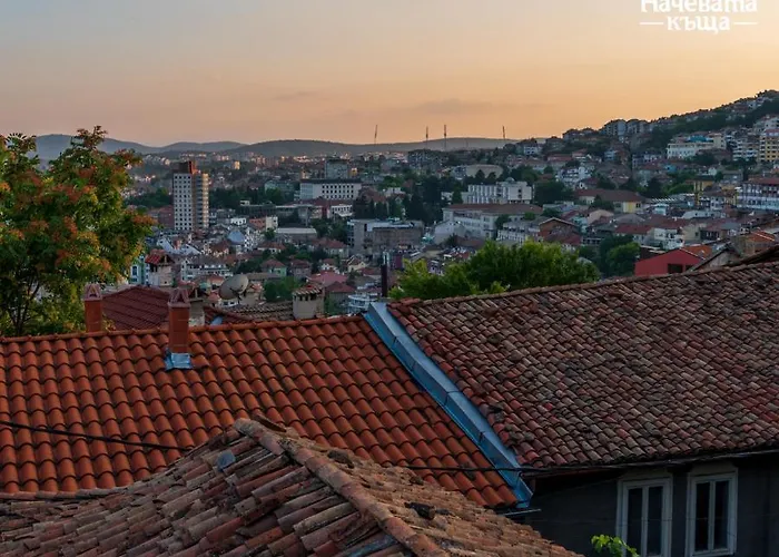 Nachevata Kashta * ヴェリコ・タルノヴォ