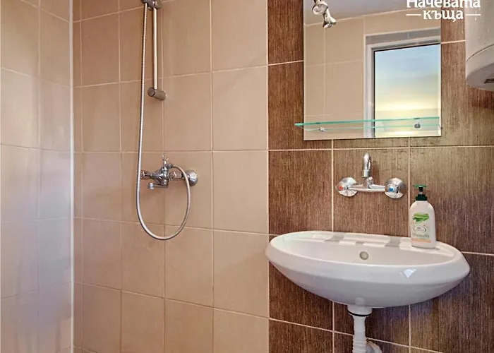 Nachevata Kashta ゲストハウス *