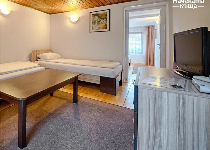 Nachevata Kashta * ヴェリコ・タルノヴォ